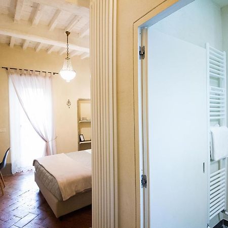 Il Piccolo Cavour Charming House B&B Arezzo Exterior foto