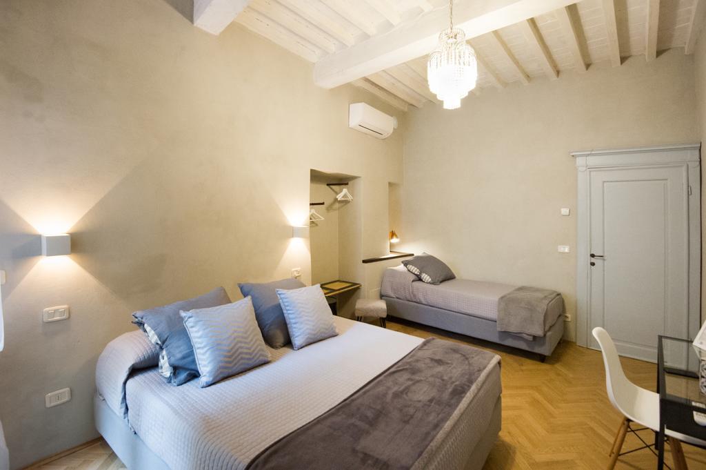 Il Piccolo Cavour Charming House B&B Arezzo Exterior foto