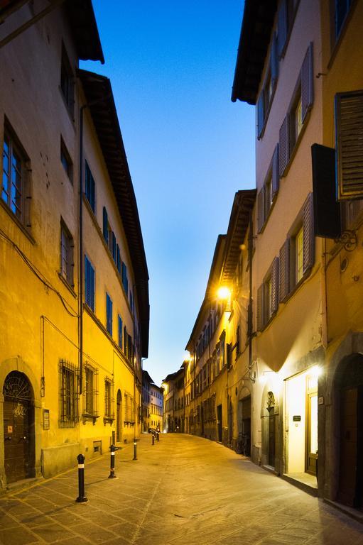 Il Piccolo Cavour Charming House B&B Arezzo Exterior foto