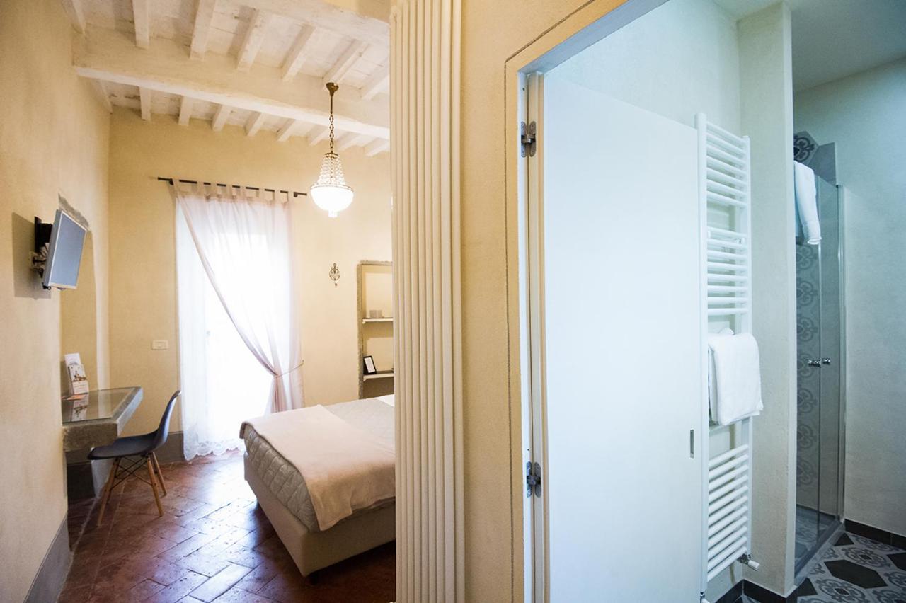 Il Piccolo Cavour Charming House B&B Arezzo Exterior foto