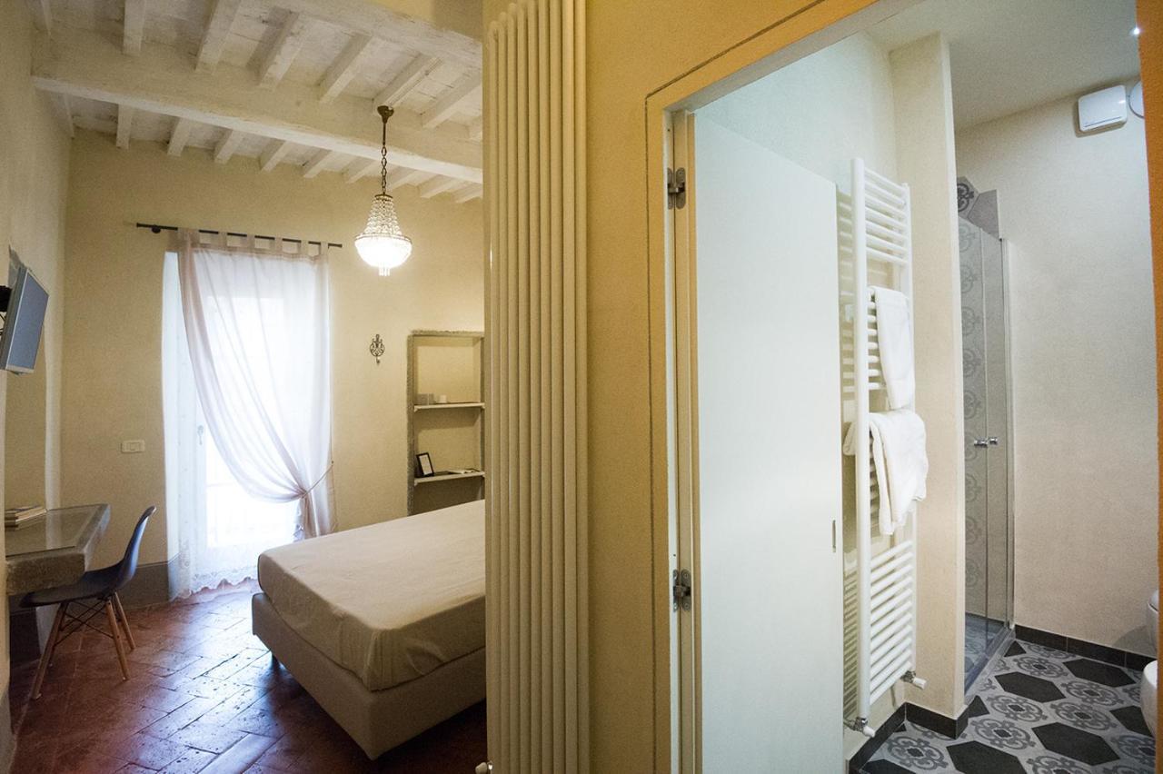 Il Piccolo Cavour Charming House B&B Arezzo Exterior foto